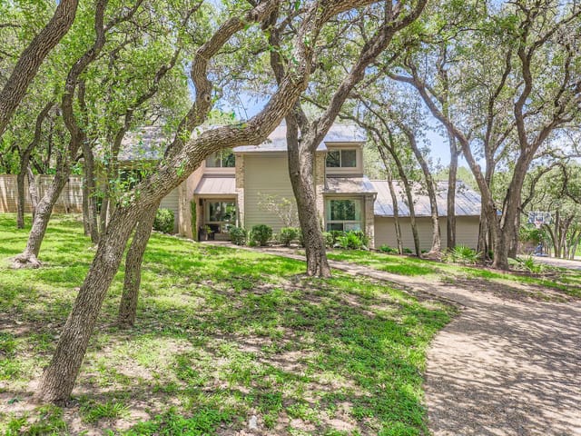 4502 Small DR