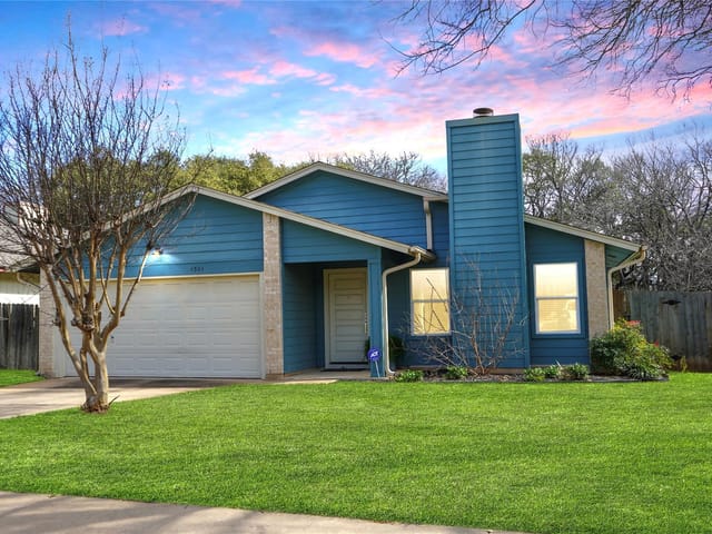 4504 MANZANILLO Dr