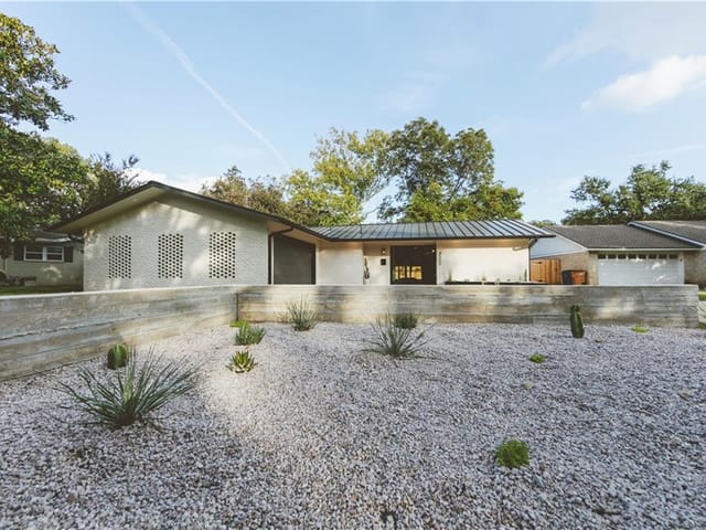 4505 Erin Ln