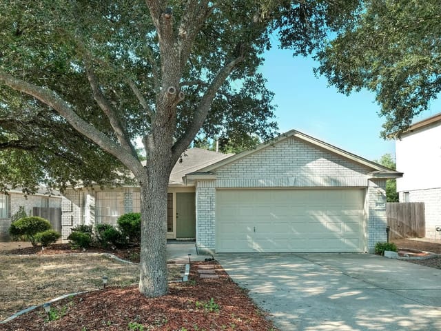 4505 HOFFMAN Dr