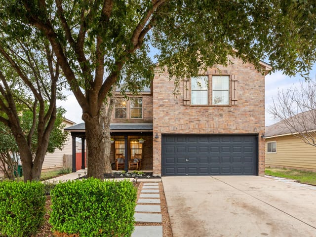 4505 Lyra Cir
