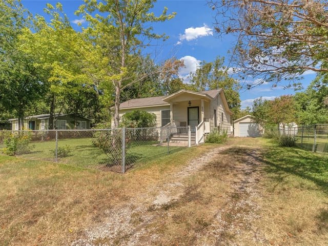 4506 Clawson Rd