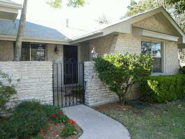 4506 Cliffstone CV