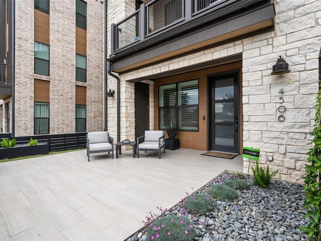 4506 Freedom Dr Unit #212