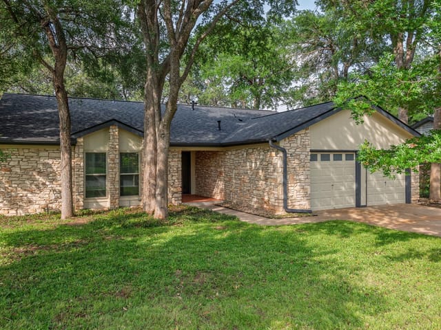 4506 Oak Creek DR