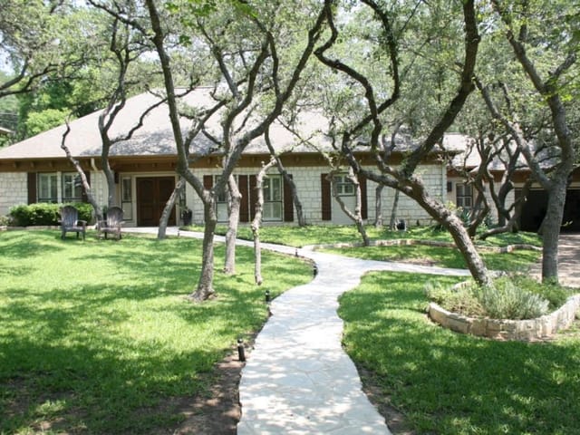 4506 Small Dr