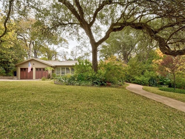 4507 Edgemont Dr
