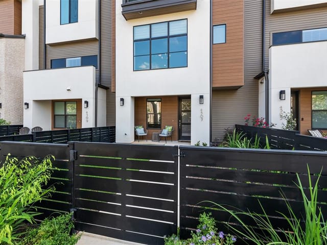 4507 Unity Cir