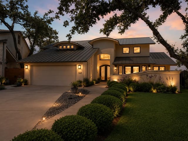 4508 Knapp Hollow - front exterior - Luxury home in Cat Mountain Villas, Austin, TX