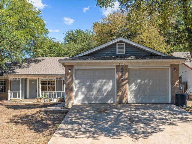 4510 Brown Bark PL