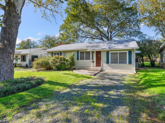 4510 Russell Dr