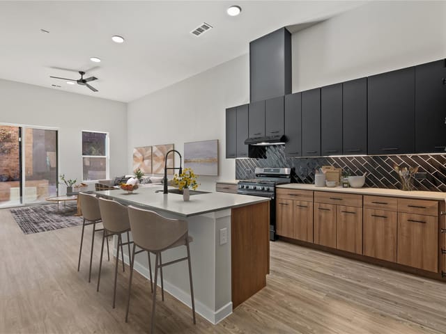 4510 Terry-O Ln Unit #118