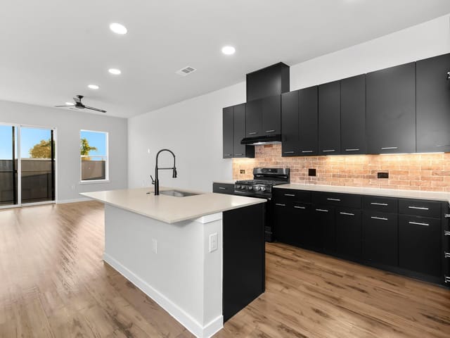 4510 Terry-O LN Unit #418