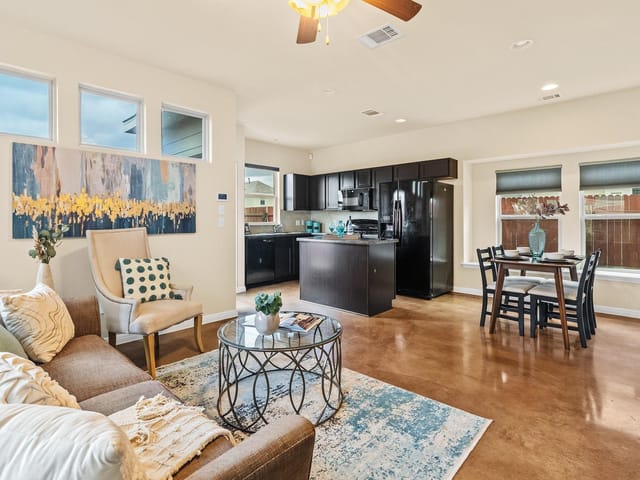 4511 Inicio Ln Unit #356