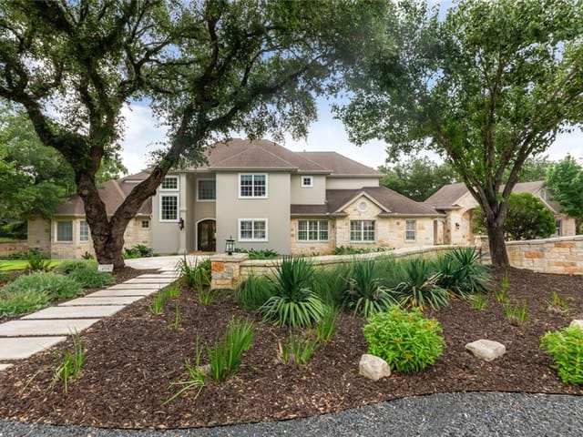 4511 Whitehall Cv