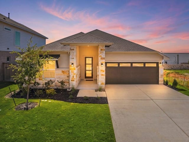 4513 College Square DR