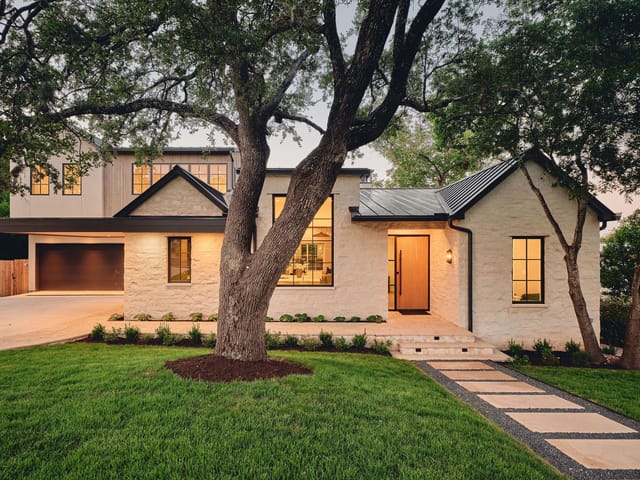 View 4514 Spanish Oak TRL in Balcones Park 01 4514 Spanish Oak TRL - property photo 1 - Luxury home in Balcones Park 01, Austin, TX