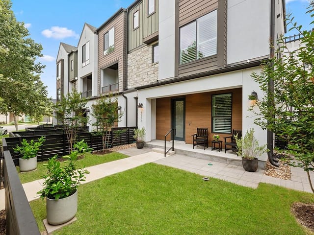 4515 Unity CIR
