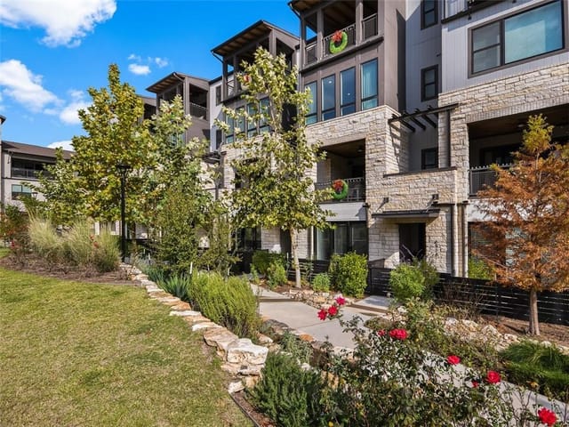 4516 Unity Cir