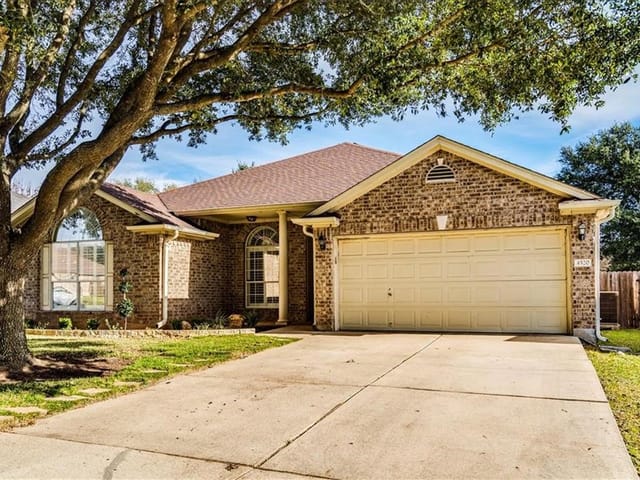 4520 Chesney Ridge Dr