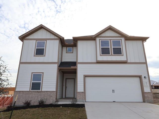 4521 Bridal Veil DR