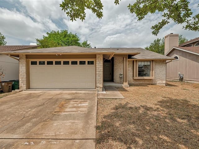4521 Manzanillo Dr