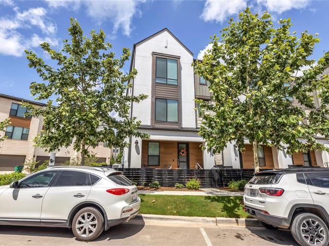 4521 Unity Cir