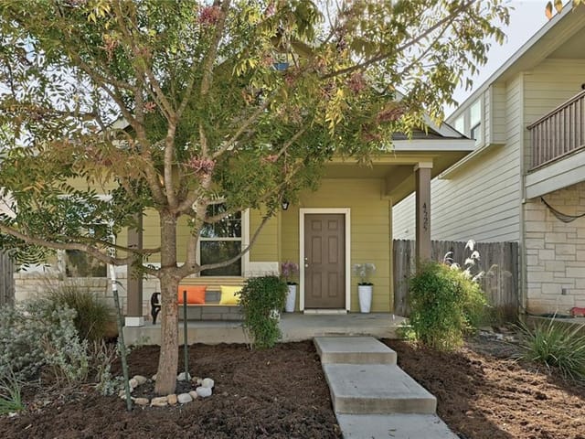 4525 Senda Ln