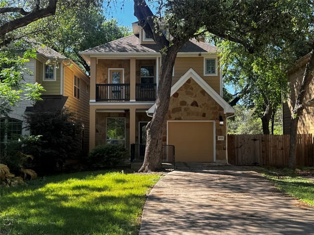 4526 Merle DR
