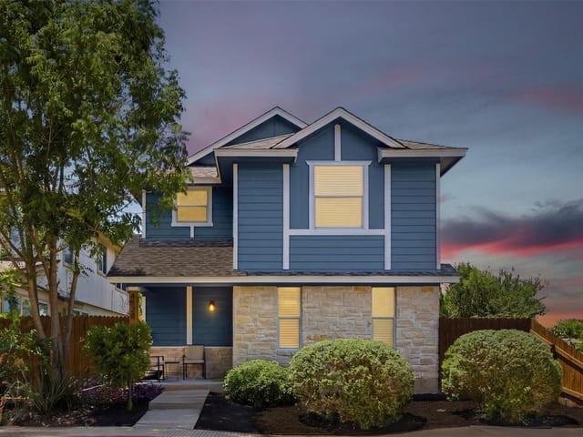 4528 Felicity LN