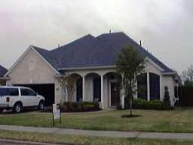 4529 EAGLE FEATHER DRI