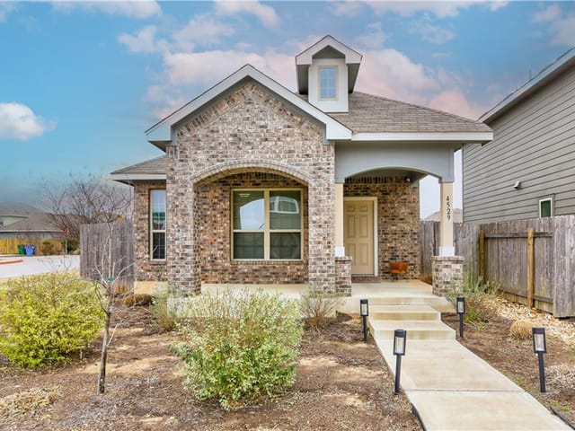 4529 GRACEFUL Ln Unit #465