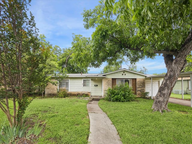 458 Basswood DR