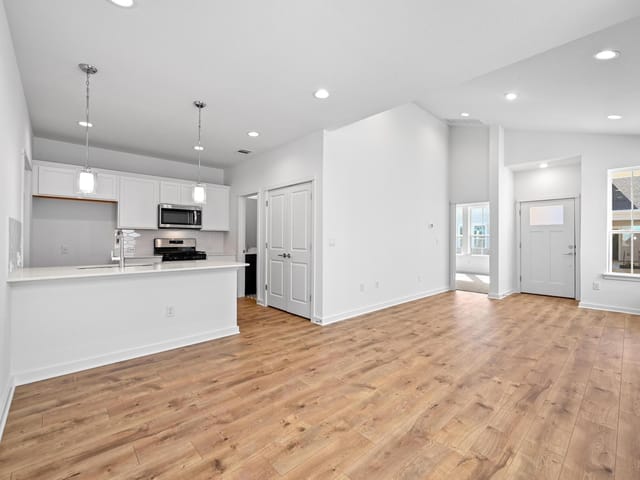 458 Orleanian DR Unit #A