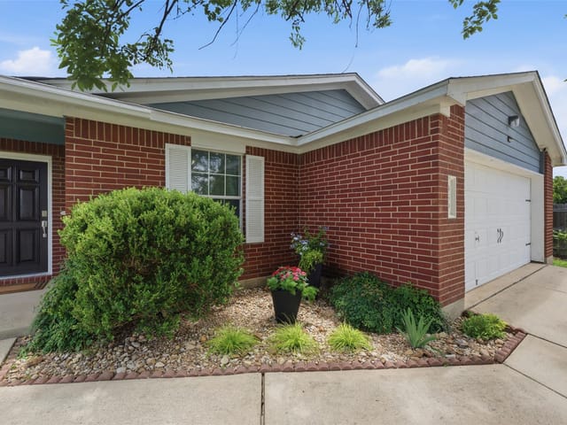 459 Jim Miller DR