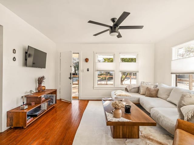 View 4600 Alf Ave 4600 Alf Ave, photo 1 of 1, Austin, TX