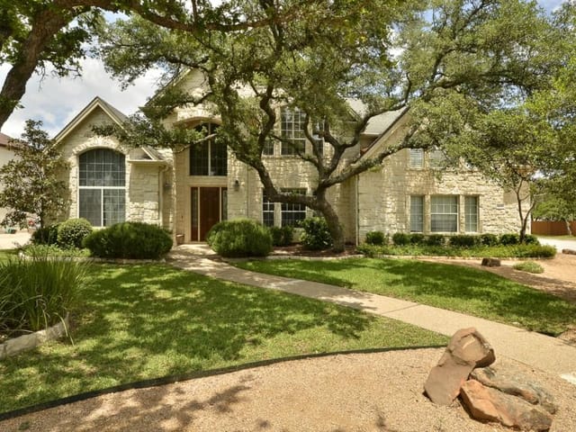4600 Dusik Ln