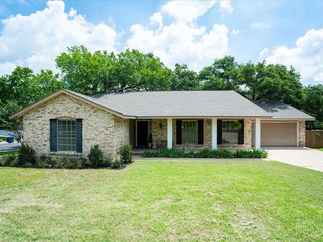 4602 Andalusia Dr