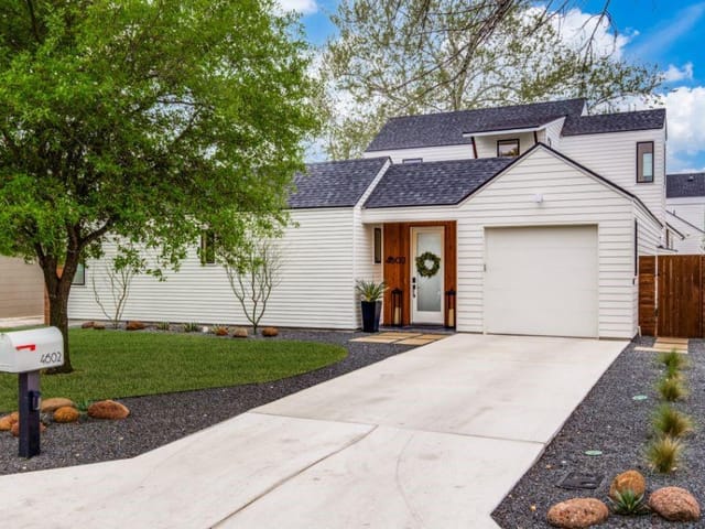 4602 Clawson Rd