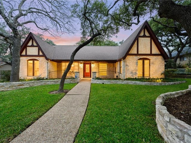 4602 Creek RDG