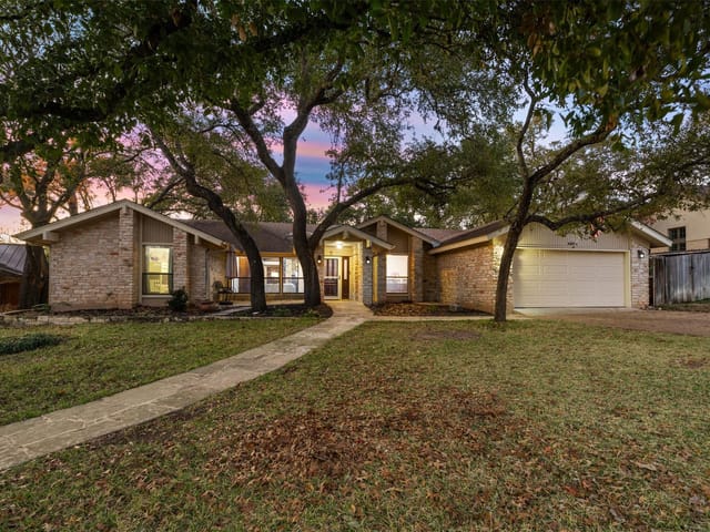4604 Creek RDG