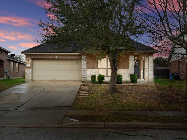 4605 Rolling Water Dr