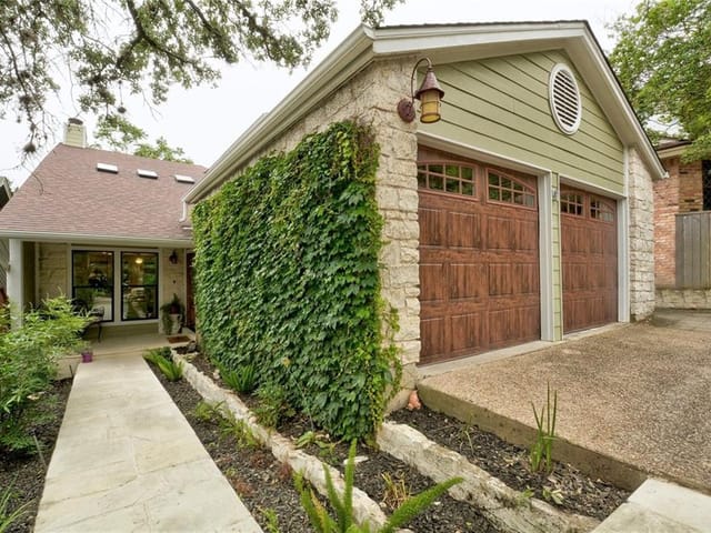 4607 Lime Stone Cir