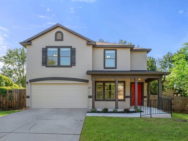 4607 Lyra Cir
