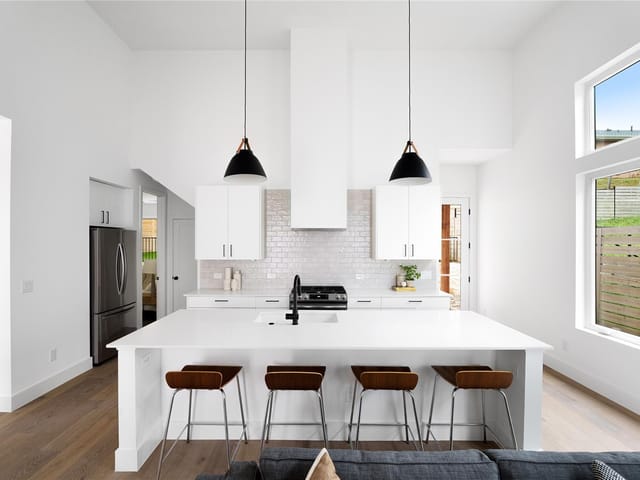4608 Ledesma Dr Unit #2