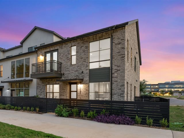 4609 Longevity DR
