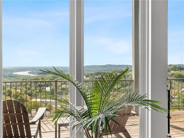 4609 Twin Valley Cir