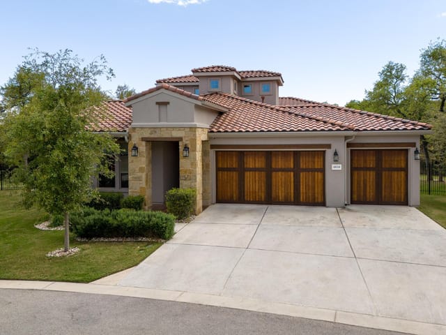 4610 Flameleaf Sumac Dr