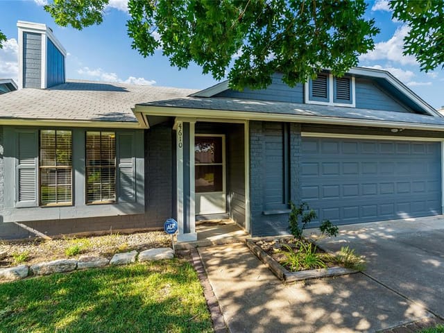 4610 Saloma Pl