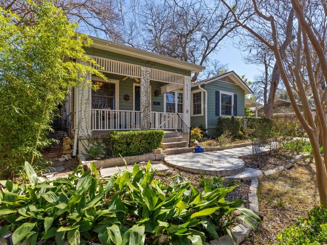 4611 Shoal Creek Blvd